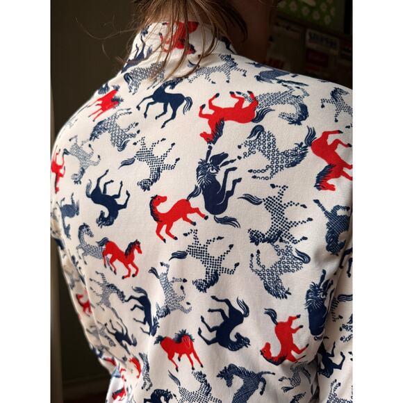 Vintage 70s Horse Print Blouse | Red/Navy Graphic Novelty Top | Point Collar | S - Picture 8 of 9